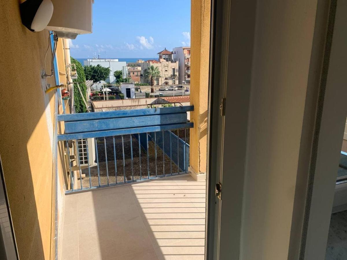 Soletta'S House Apartments Cefalu' Eksteriør bilde